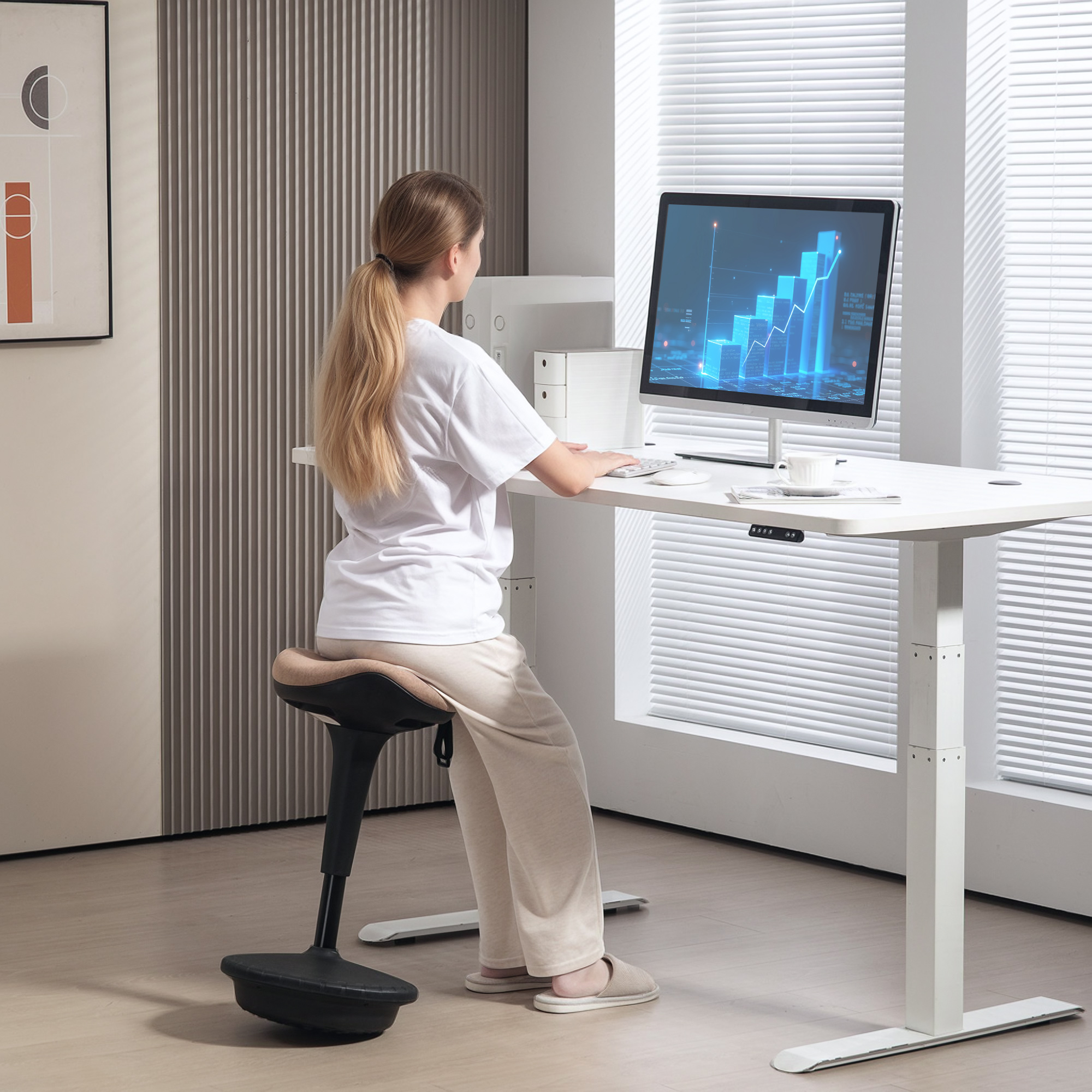 Balancehocker, beweglicher Sitz, drehbarer Bürohocker, höhenverstellbar, ergonomisch, 34 x 34 x 68,5-83,5 cm, Braun