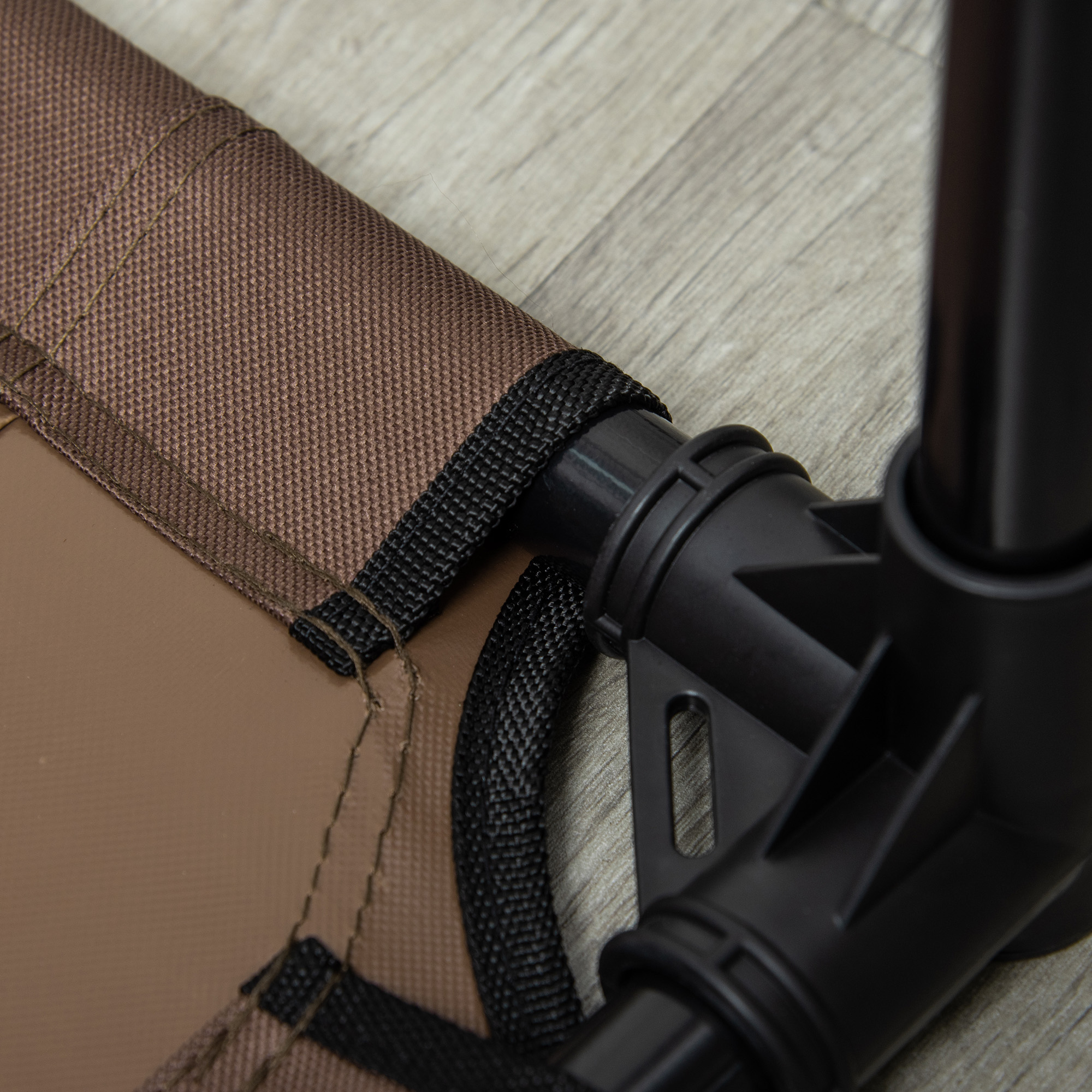 erhöhtes Hundebett mit Baldachin, Haustierbett, Hundeliege outdoor mit Dach, Atmungsaktiv, Taftstoff für Camping Kaffee 92 x 76 x 90 cm