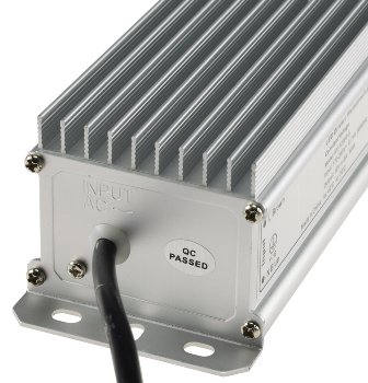 LED-Trafo IP67 wasserdicht, 1-60W, Ein 220-240V, Aus 12V= Konstantspannung