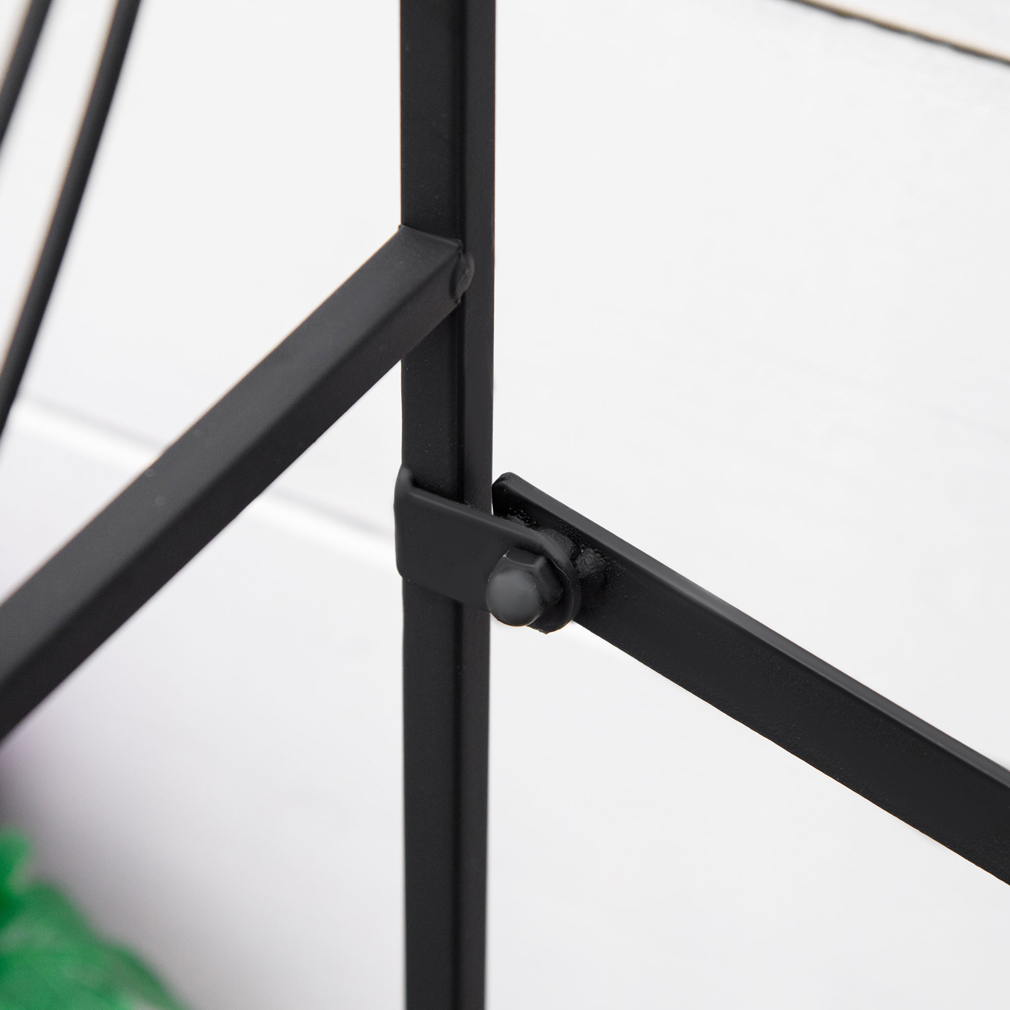 Blumenständer Blumenregal aus Metall 3 Stufen Pflanzenregal Blumentreppe  für innen und außen Garten Balkon Schwarz 95 x 63 x 72 cm