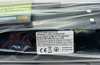 4-fach Steckdosenblock, USB-A+C, schwarz, 250V~/ 16A, Aufbaumontage, USB 3,1A, PD