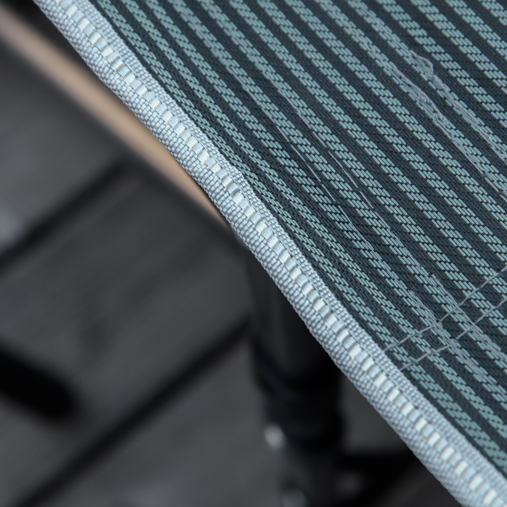 Campingbett, klappbares Feldbett mit Kopfkissen, 188 x 64,5 x 53 cm, Grau