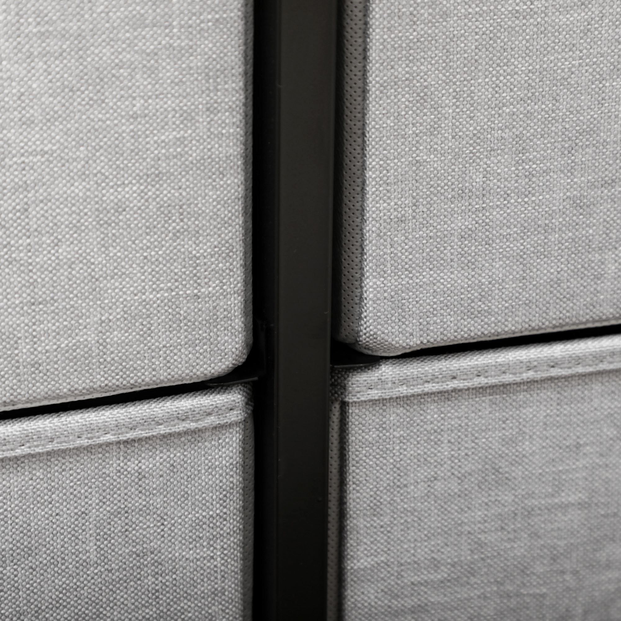 Kommode mit 8 Stoffschubladen, Metallrahmen, Ablage, 80x30x81,5 cm, Grau/Schwarz