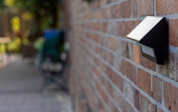 LED Solar Wandleuchte "SWL-AS400", IP44, warmweiß 3000K, PIR Sensor