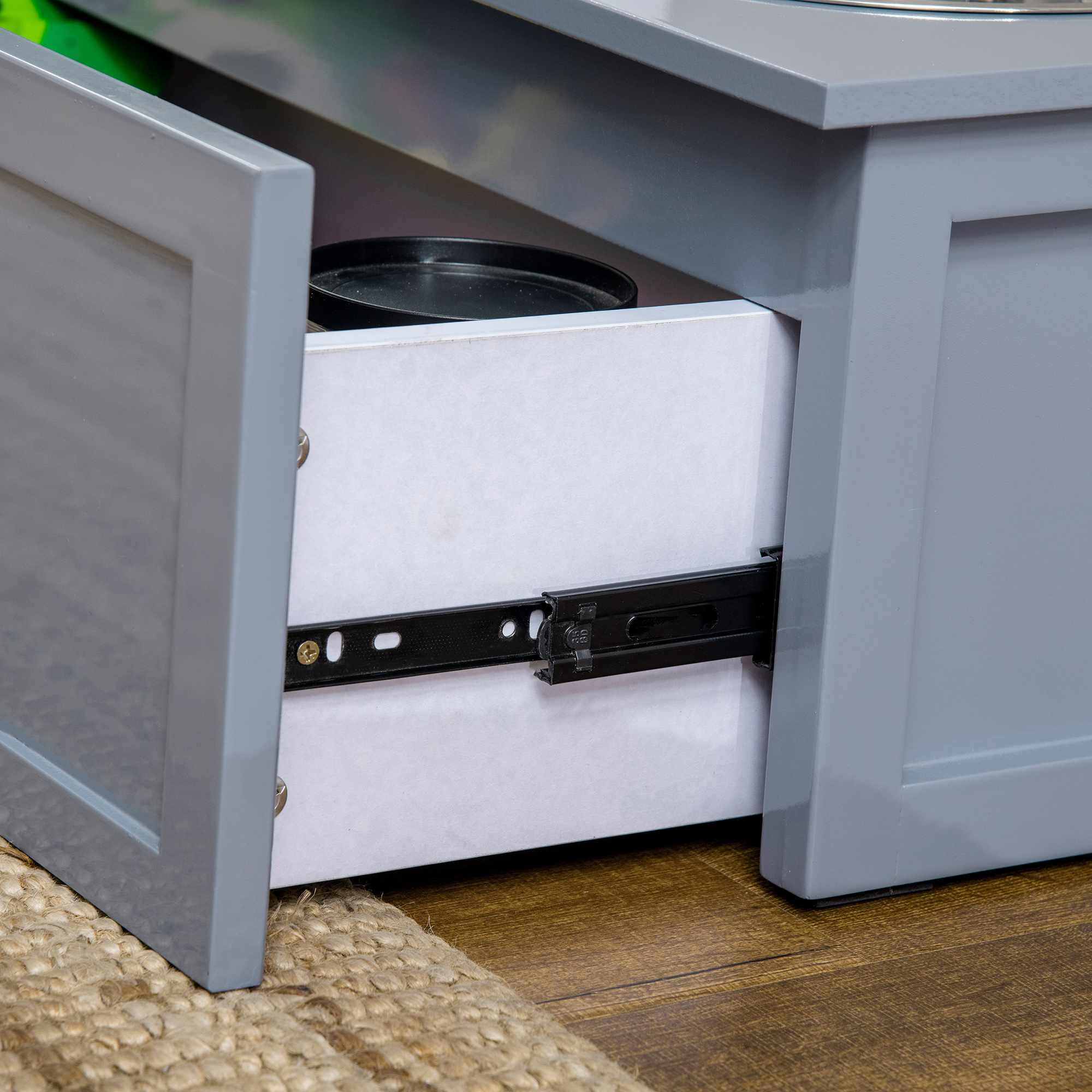 Futterstation, 2 Fressnäpfe je 2 Liter, Edelstahl, mit Schublade, für mittlere Hunde, grau, 60 x 30 x 24cm