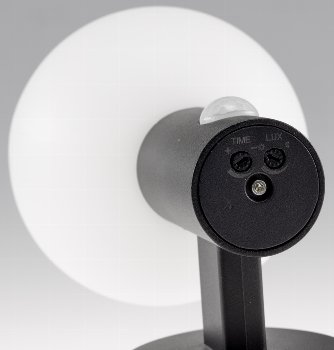 LED Wandleuchte "LAMU" mit PIR-Sensor, IP65, 15W, schwarz, 3000k / warmweiß