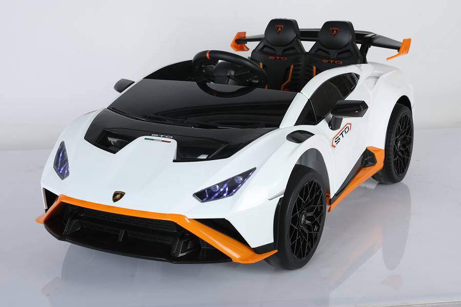 Kinderfahrzeug Lamborghini Huracan STO - weiß Kinderfahrzeug Lamborghini Huracan STO Drift - weiß