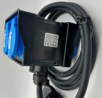 Gartensteckdose mit Erdspieß, 4-fach, IP44, 2m Kabel